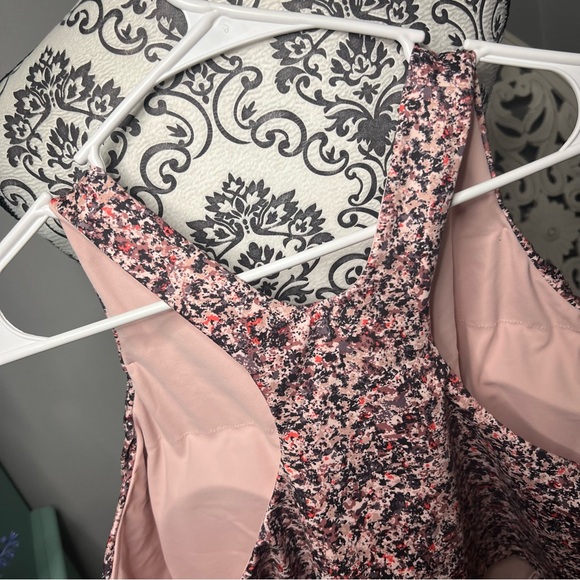 Athleta Conscious Crop Sports Bra Size 3X NWOT Pink Multi Yoga Gym - Picture 8 of 16